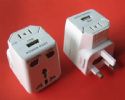 UNIVERSAL TRAVEL ADAPTOR 